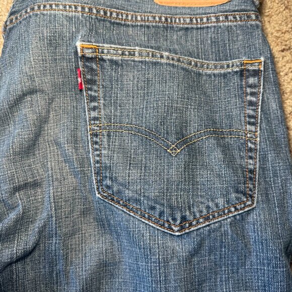 Levis 550 W42 L30 Distressed Blue Denim Jeans - Picture 12 of 14